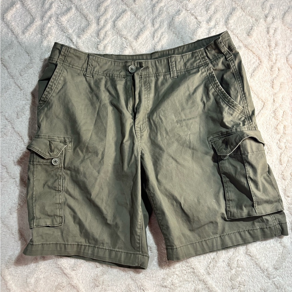 Sonoma shorts cargo green waist 40